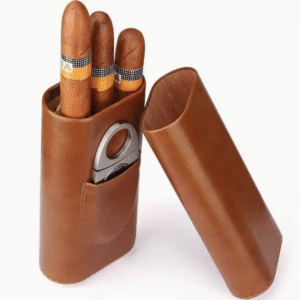 Cigarų dėklas su kišenėle pjautuvui