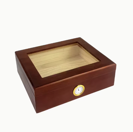 Medinė cigarų dėžutė, kedro medienos, su drėkintuvu ir higrometru