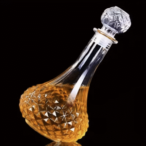 Vintažinio stiliaus stiklinis grafinas, 800 ml