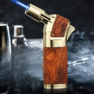 Degtuvas, medžio apdailos, su cigaro gręžtuvu