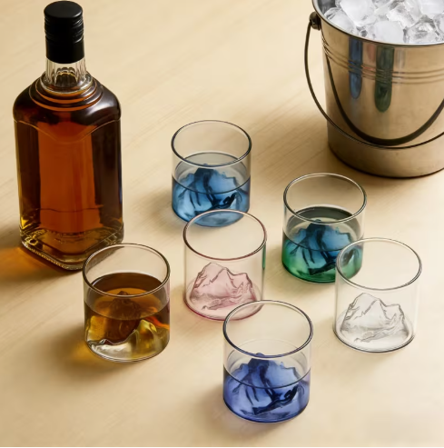 Viskio taurės „Spalvotieji Japonijos kalnai“ (6 vnt., 200 ml).